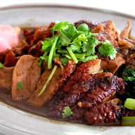 Suki Laem Thong Restaurant