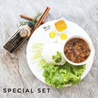 W cafe (ดับบลิวคาเฟ่) Udomsuk51