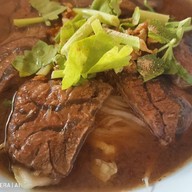 เตี๋ยวก๋างข่วง สันกำแพง