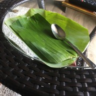 พ.ไพลิน ข้าวเหนียวมะม่วง