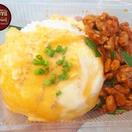 ข้าวไข่ข้น ครัวน้องอุ๊