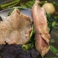 เมนูของร้าน เนื้อตุ๋นน้ำแดง 5 ดาว (สูตรน้ำจิ้มพริกไทยดำ) บางกอกใหญ่