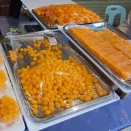 บรรยากาศ ขนมหวานแม่นิด