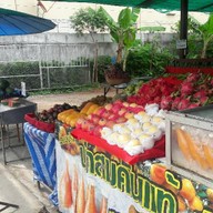 หน้าร้าน บ้านน้ำส้มสด ม.พายัพ