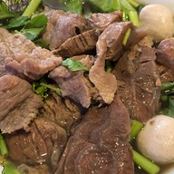 เมนูของร้าน เนื้อตุ๋นน้ำแดง 5 ดาว (สูตรน้ำจิ้มพริกไทยดำ) บางกอกใหญ่