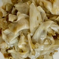 ราดหน้ายอดผักเอ็มไพร์ ตร. ซอยทรายทอง 20 ถนนติวานนท์ ตำบลท่าทราย อำเภอเมือง นนทบุรี