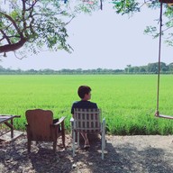 ปลายนา คาเฟ่