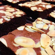 เซฟเฮ้าส์ เบเกอรี่ คาเฟ่ ซอยบ้านสวนเศรษฐกิจ30