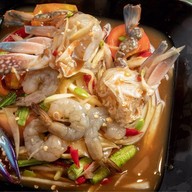 ก้างใหญ่ ไก่ย่าง พัฒนาการ Pattanakarn