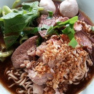 ก๋วยเตี๋ยวเรือขึ้นบกแพรกษา
