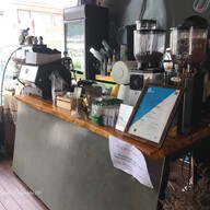 Hacking Coffee Roasters ลาดพร้าว 64