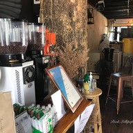 Hacking Coffee Roasters ลาดพร้าว 64
