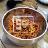 เมนูของร้าน 🍣 ราเมง ซูชิ ซาชิมิ แกงกะหรี่ แซลมอน ทูน่า ซาบะ 🍛 มินิบาร์ ราเมง - Minibar Ramen