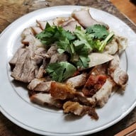 ข้าวต้มลุงเอี้ยง