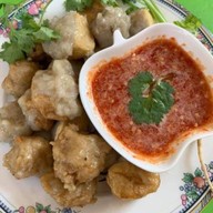 ก๋วยเตี๋ยวลูกชิ้นแคะ 1