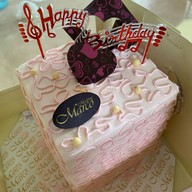 Madame Marco เซ็นทรัลลาดพร้าว หน้าท็อปฯ