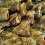 ข้าวปลาสลิดทอดแดดเดียว