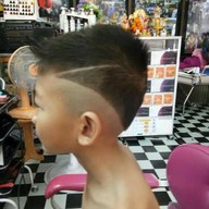 ตัดผมบรูโน่ เสริมสวย ชาย-หญิง น้ำพอง