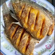 ข้าวปลาสลิดทอดแดดเดียว