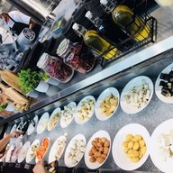 YOU&I Premium Suki Buffet Central Floresta