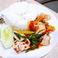 เมนูของร้าน บ้านกะเพรา ม.รังสิต