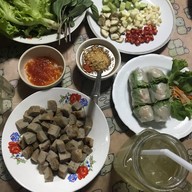 เมนูของร้าน แหนมเนือง อาหารเวียดนาม  Red Cos