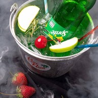 เมนูของร้าน BarNom Cafe(บาร์นมคาเฟ่) ตลาดเดินเล่น ตรงข้ามเดอะมอลท่าพระ