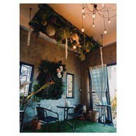 Oasis Cafe & Restaurant