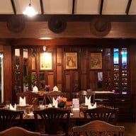 บ้านขนิษฐา สุขุมวิท 23