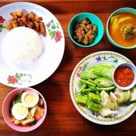 ข้าวแกงจี้แดงครัวใต้