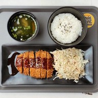 Kari Kare บางจากสแควร์