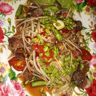 เมนูของร้าน ร้านสารพัดตำเมี่ยงปลาเผาไทนคร ศรีสงคราม