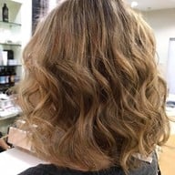 Buya Salon เอ็กซ์เชนจ์ทาวเวอร์