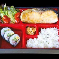 เมนูของร้าน ซูชิเบนโตะ มุสลิม บวกครก