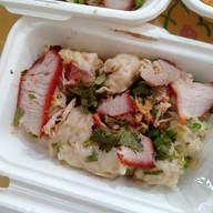 เมนูของร้าน นทีบะหมี่ปู ตลาดซันพลาซ่า