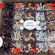 โอบกอดเบเกอรี่ แรก