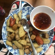 ฮอม.. ลูกชิ้นเห็ดหอม ลูกชิ้นทอด เกี๊ยวกรอบ มังสวิรัติ