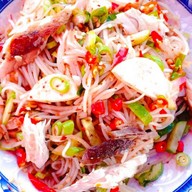 ข้าวแกงใบเฟิร์น เมี่ยงหมูมะนาว