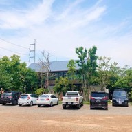 บ้านแม่ Baan Mae Cafe & Restaurant