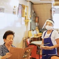 บรรยากาศ อี่โภชนา