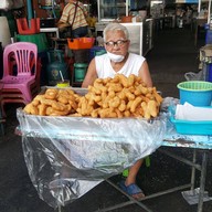 น้ำเต้าหู้เจ้ก้อย @ปาท่องโก๋