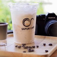 นั่งเล่น วังน้ำเย็น