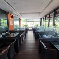 บรรยากาศ ริมทาง @ ฉลอง
