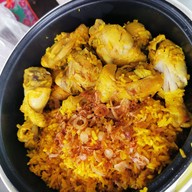 เมนูของร้าน ร้านก๋วยเตี๋ยวตา-ยาย  หนองแค หนองแค