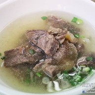 เมนูของร้าน Shin Kee Beef Noodles