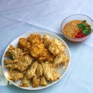 ร้านเผือกทอดคุณพ่อ(ร่มเกล้าเจ้าเก่า)