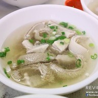 เมนูของร้าน Shin Kee Beef Noodles