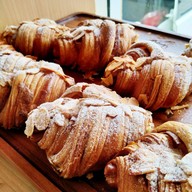 เมนูของร้าน James Boulangerie พรานนก