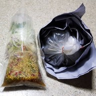 เมนูของร้าน กั้งดอง ปูดอง เจ๊ดาเยาวราช