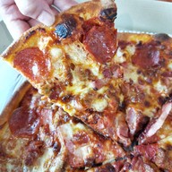 เมนูของร้าน Urban Pizza พิซซ่า แม็คโคร สาธร